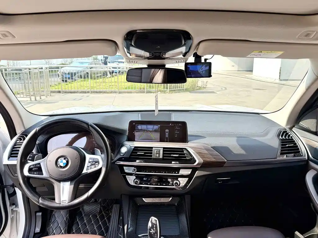 BMW X3 — фото 4