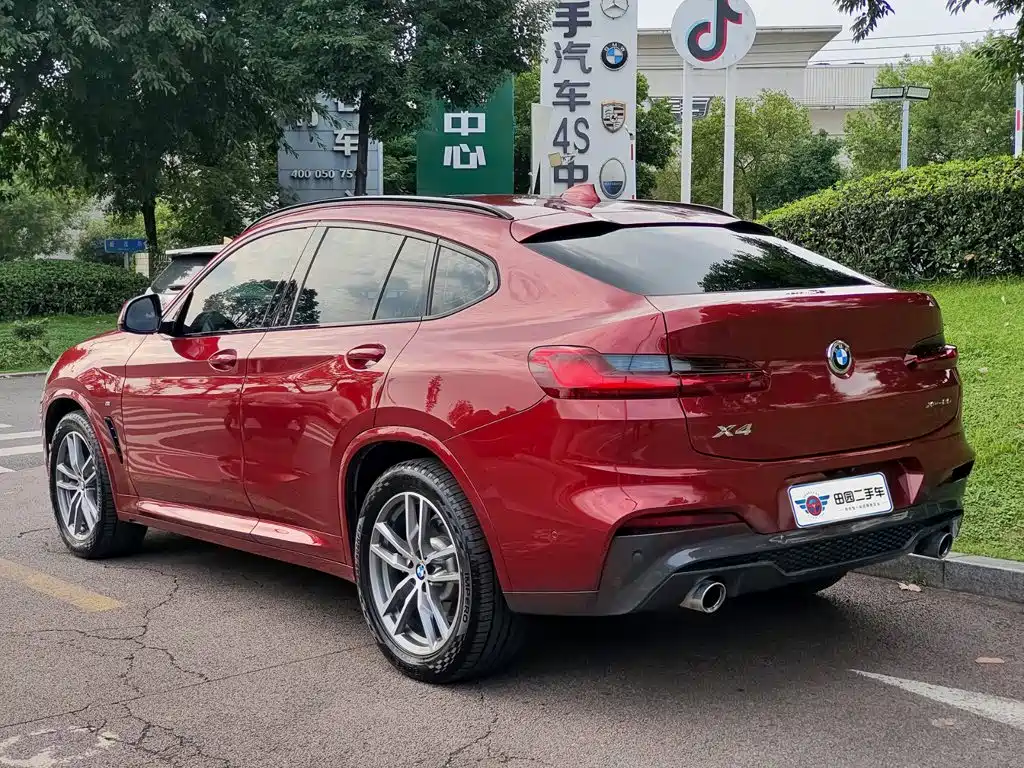BMW X4 — фото 4