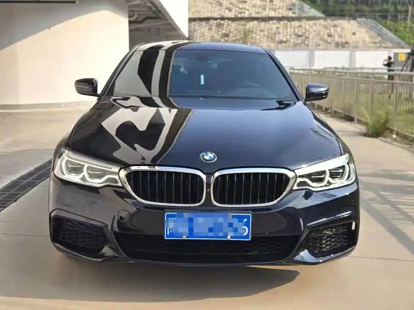 BMW 5 Series — фото 2