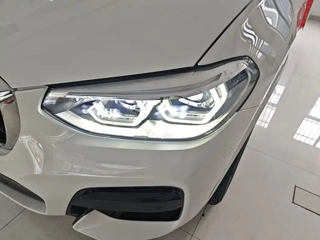 BMW X4 — фото 24