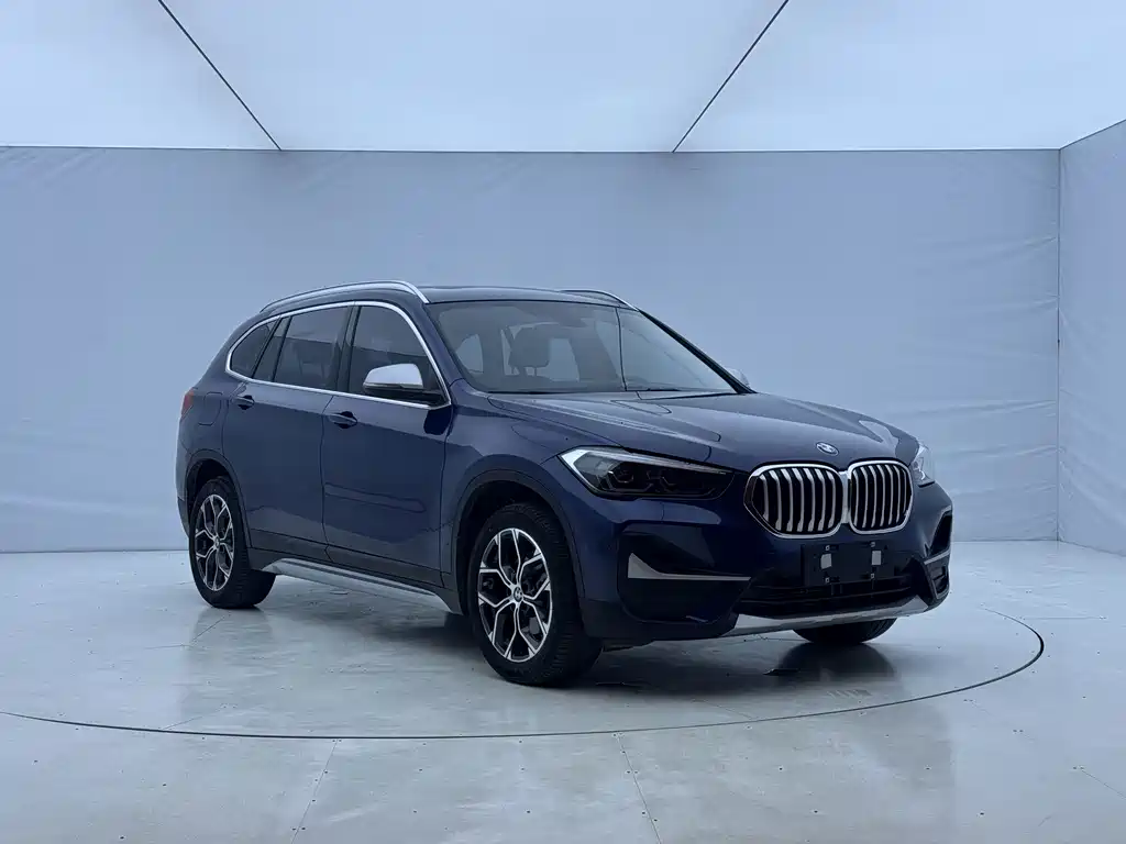 BMW X1 — фото 3