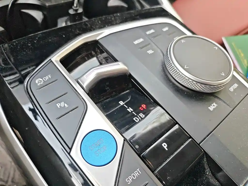 BMW i3 — фото 15