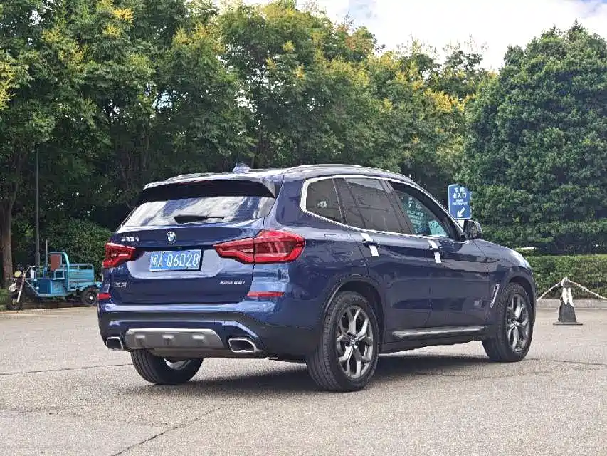 BMW X3 — фото 4
