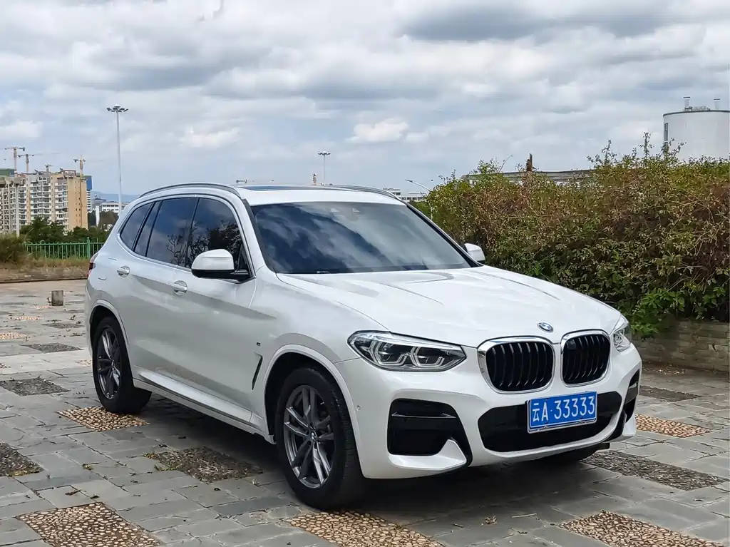 BMW X3 — фото 3