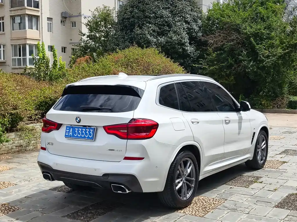 BMW X3 — фото 4