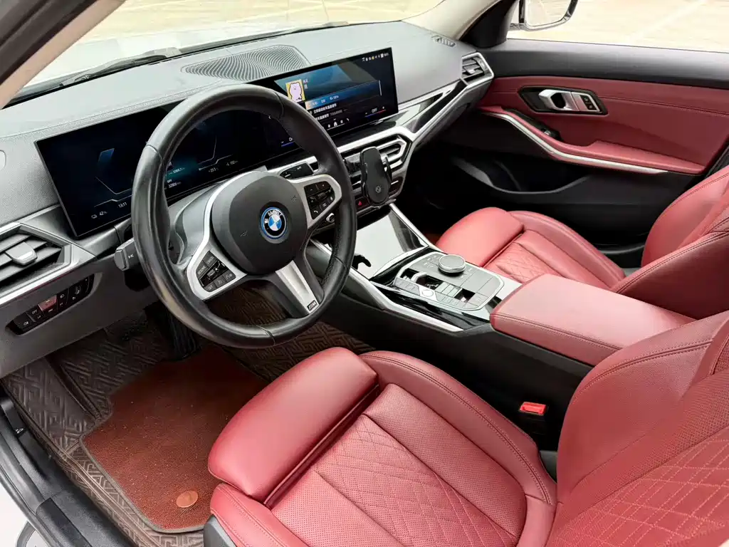 BMW i3 — фото 7