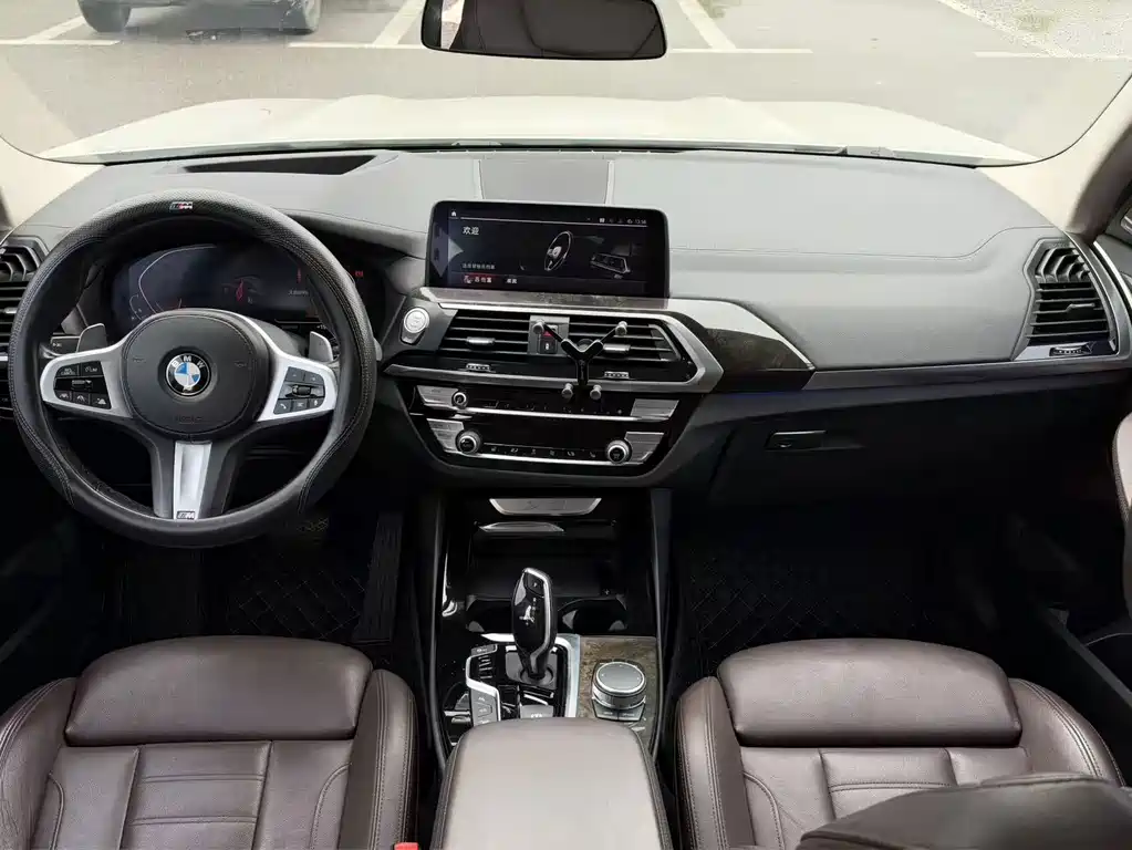 BMW X3 — фото 13