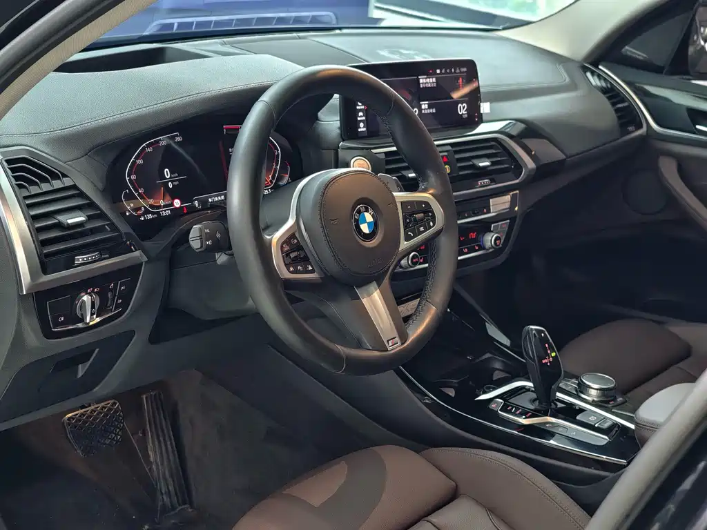 BMW X3 — фото 10
