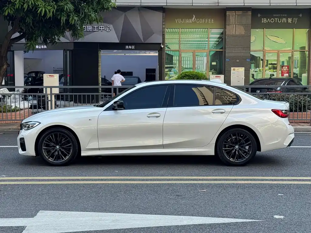BMW 3 Series — фото 26