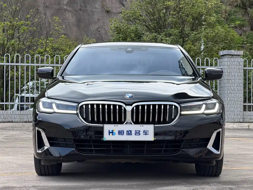 BMW 5 Series — фото 2