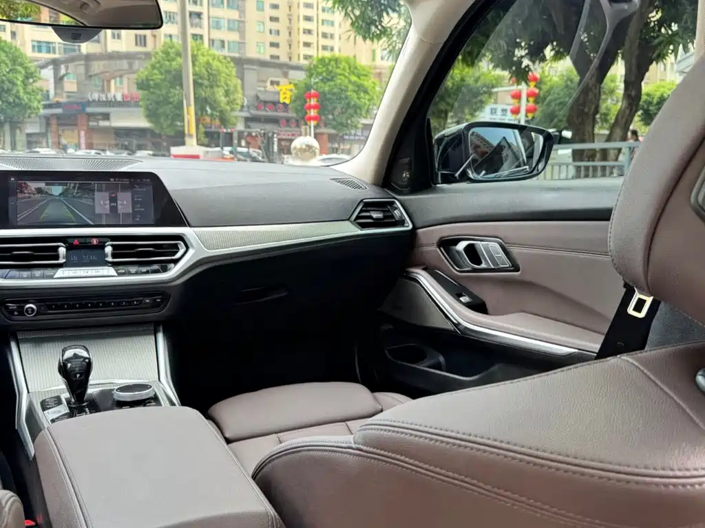 BMW 3 Series — фото 11