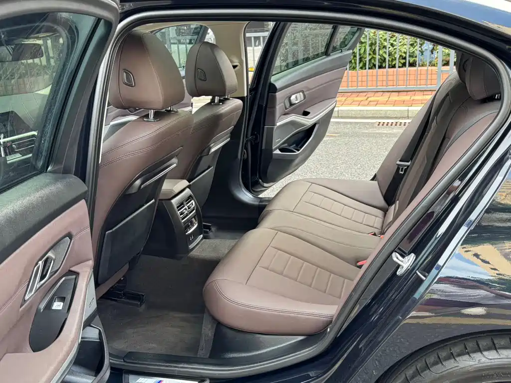 BMW 3 Series — фото 13