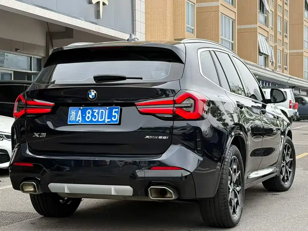 BMW X3 — фото 9
