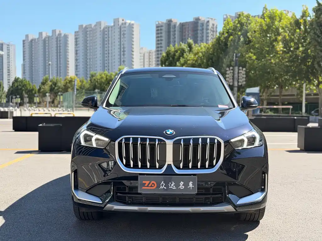 BMW X1 — фото 2