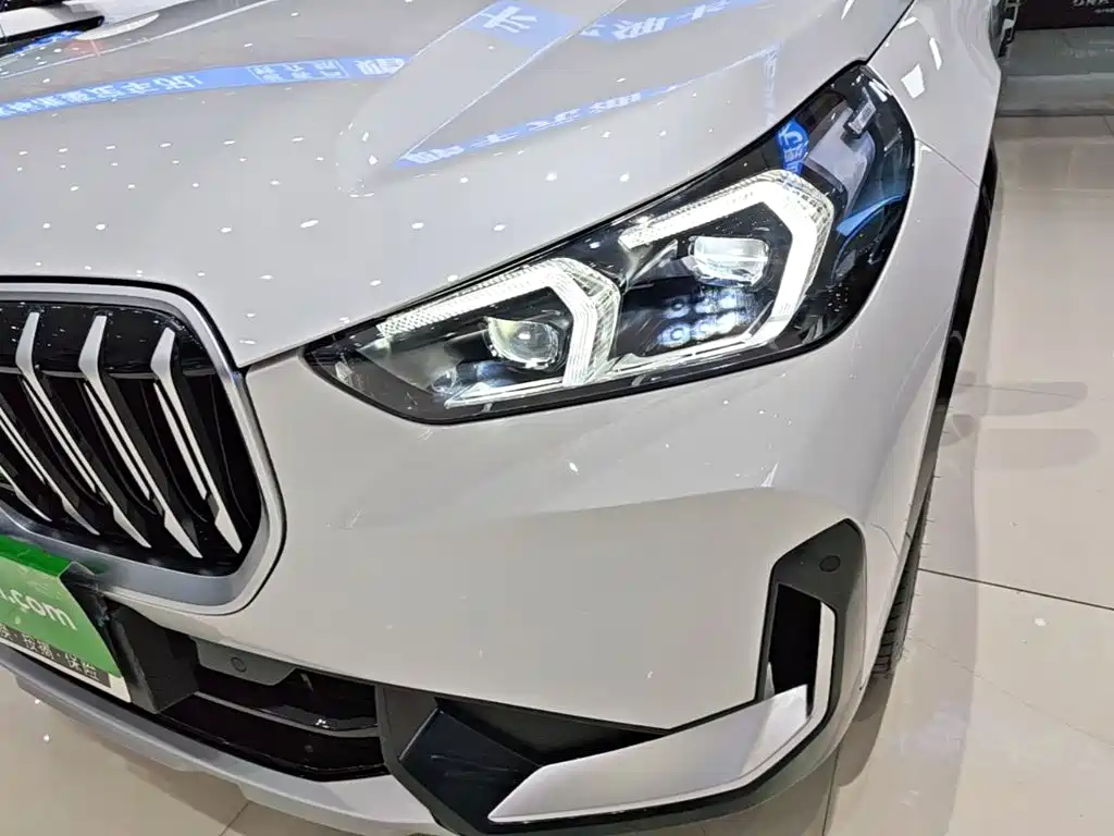 BMW X1 — фото 24