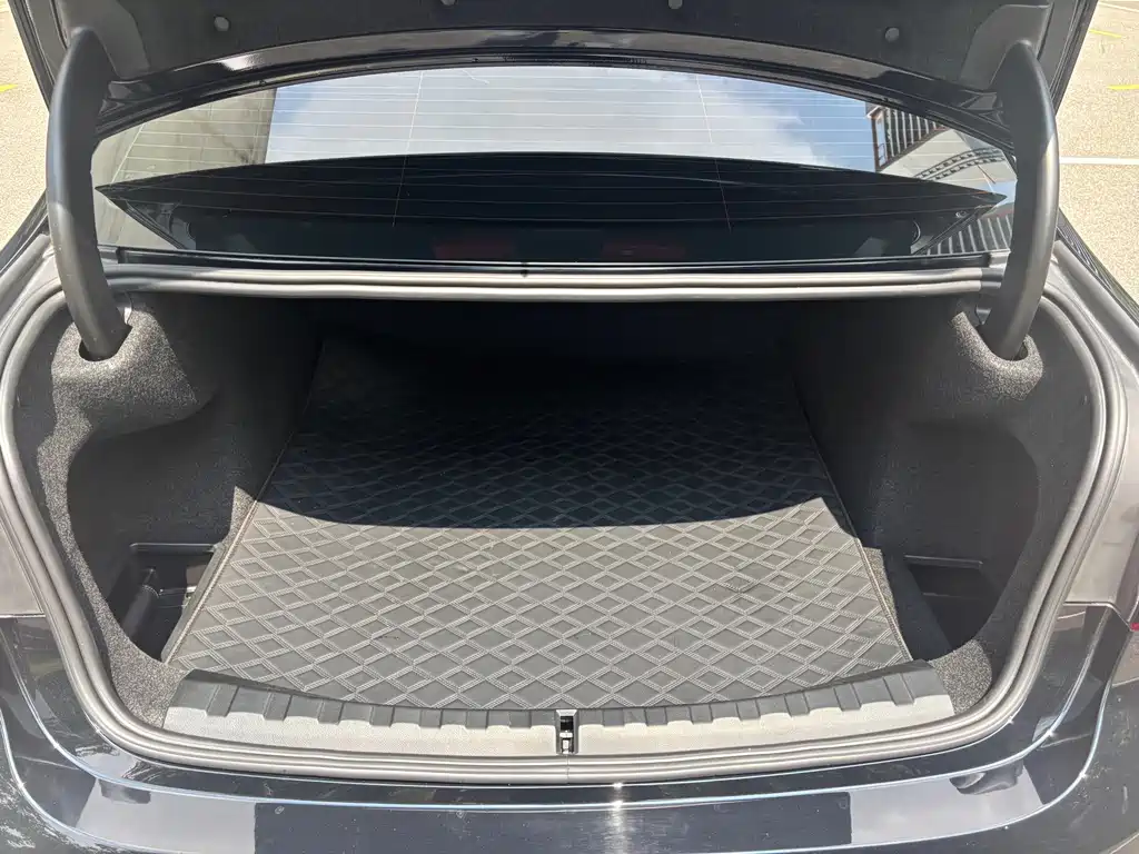 BMW 3 Series — фото 16