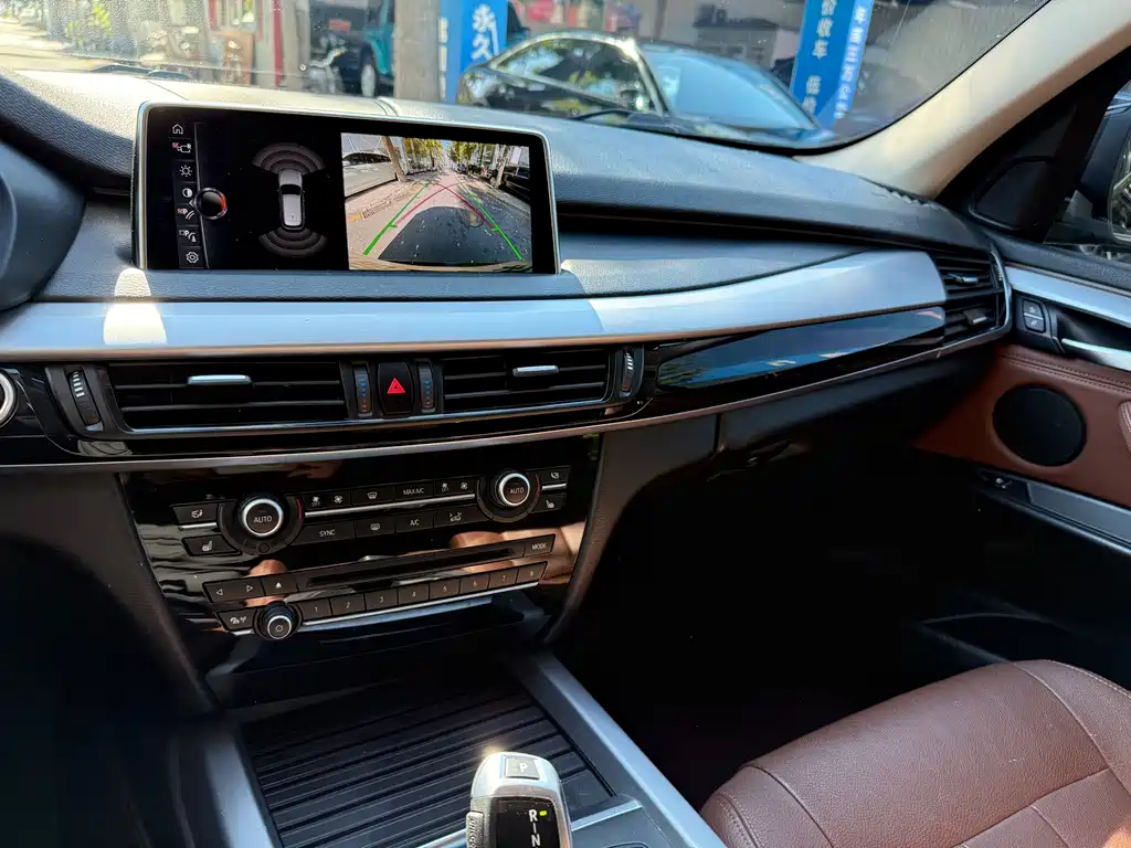 BMW X5 (Import) — фото 17