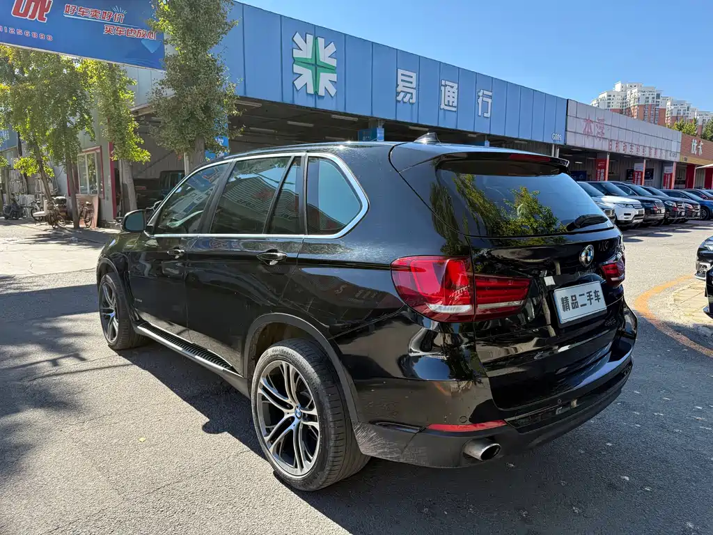 BMW X5 (Import) — фото 4