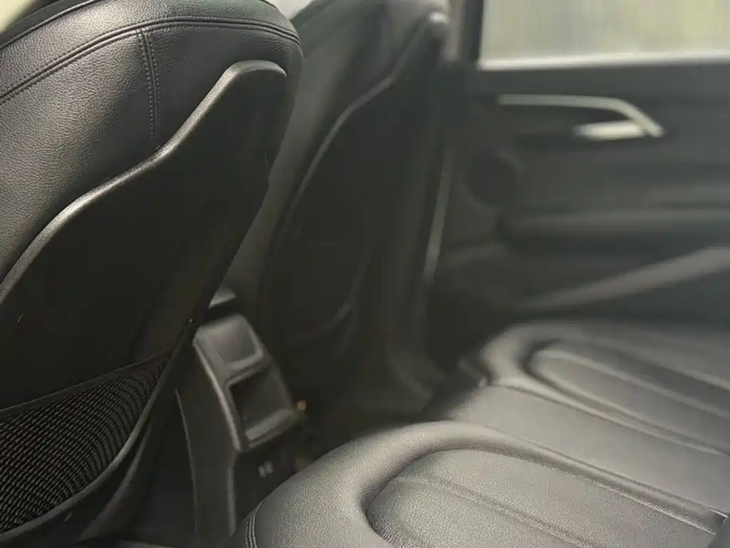 BMW 1 Series — фото 13