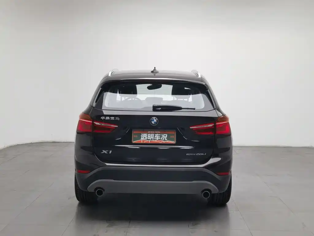 BMW X1 — фото 4
