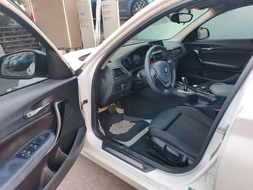 BMW 1 Series (Import) — фото 16