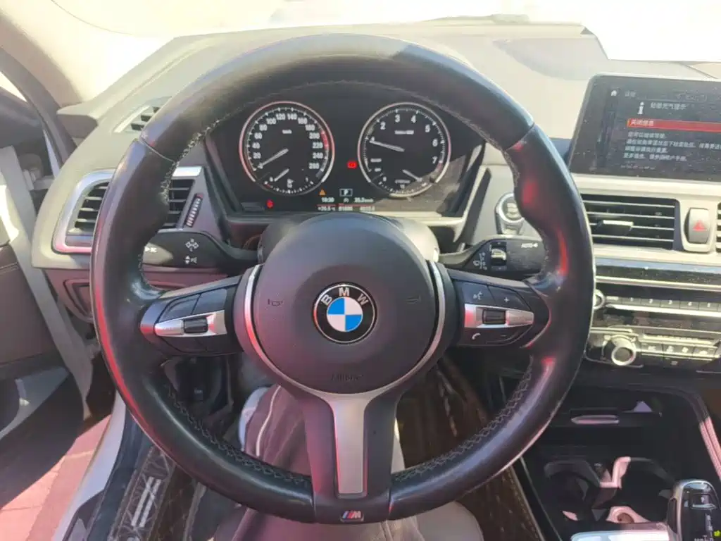BMW 1 Series — фото 11