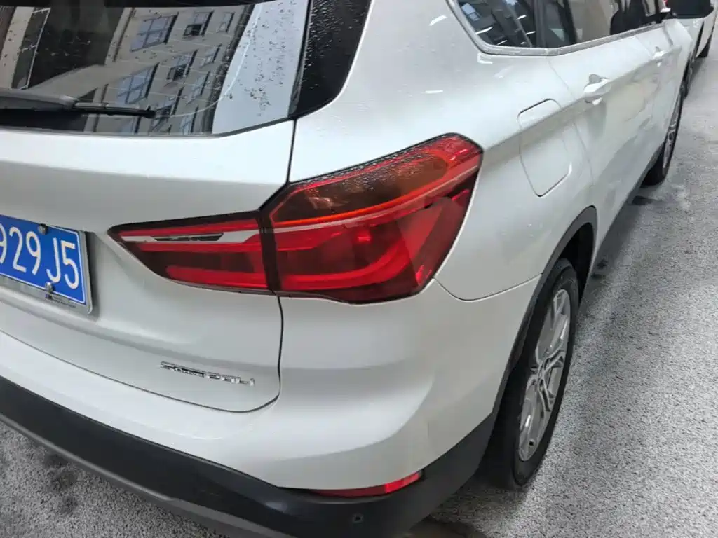 BMW X1 — фото 24