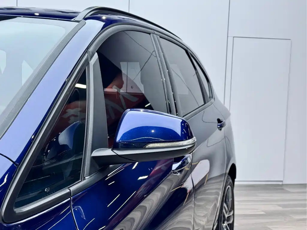 BMW 2 Series Active Tourer — фото 26