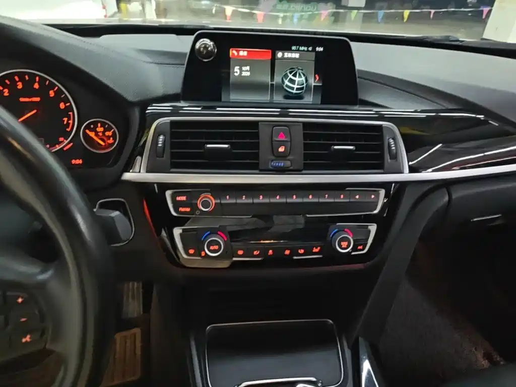 BMW 3 Series — фото 13