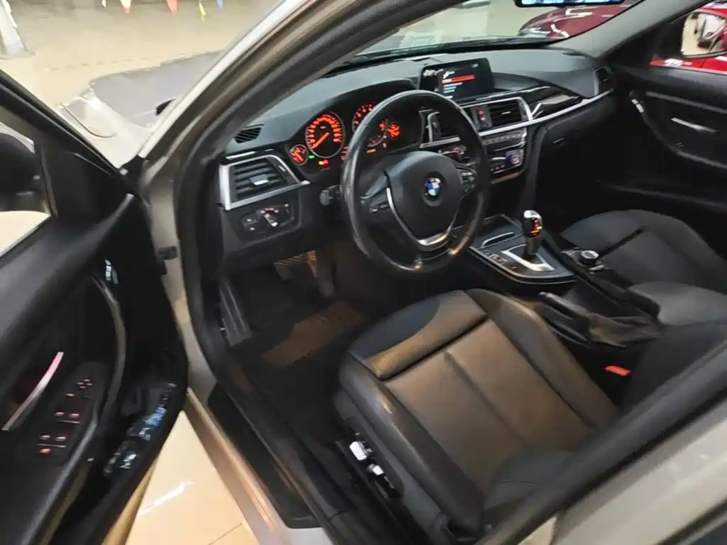 BMW 3 Series — фото 15