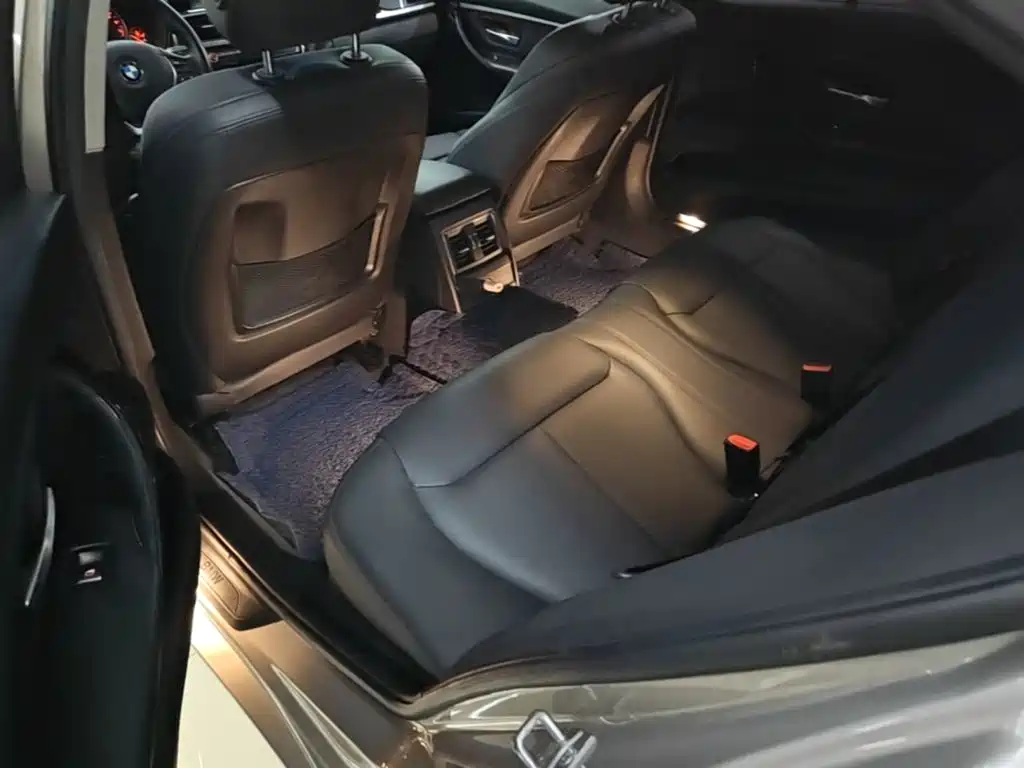 BMW 3 Series — фото 17
