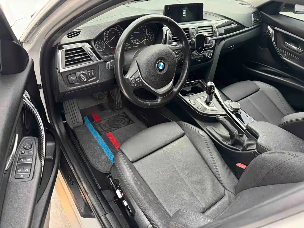 BMW 3 Series — фото 4