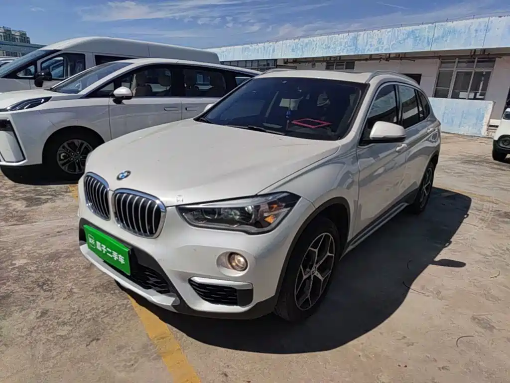 BMW X1 — фото 2