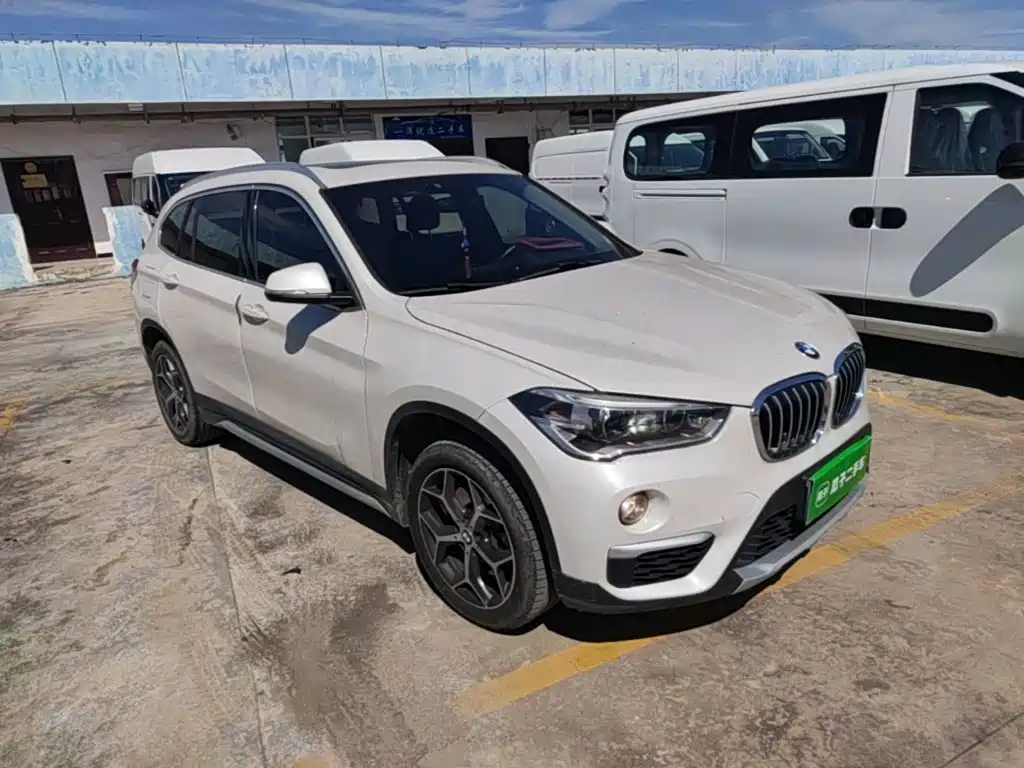 BMW X1 — фото 4