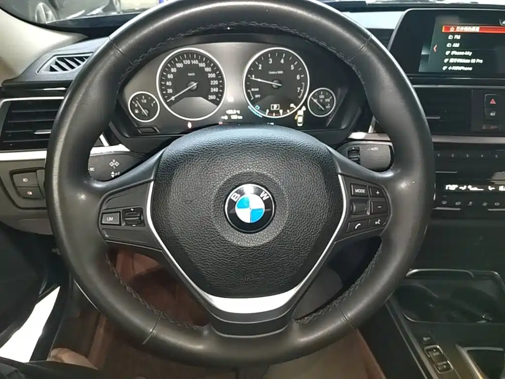 BMW 3 Series — фото 11