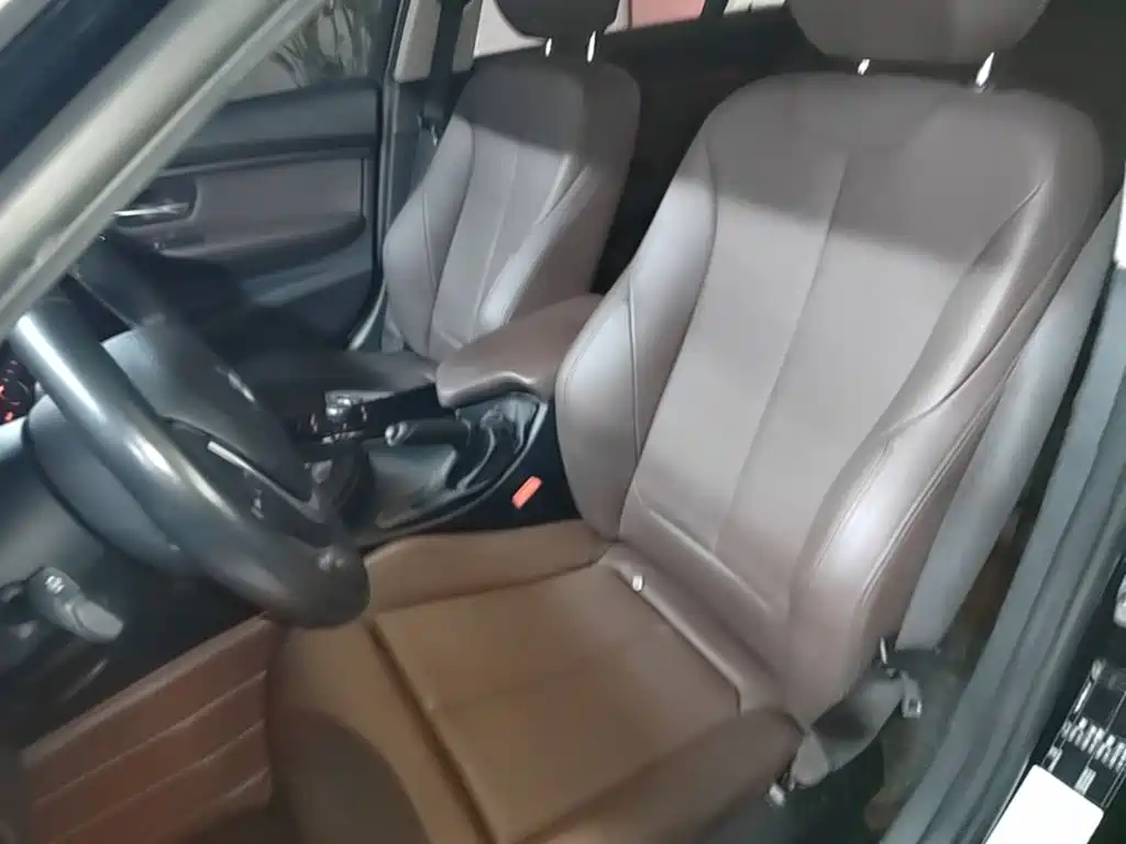 BMW 3 Series — фото 15