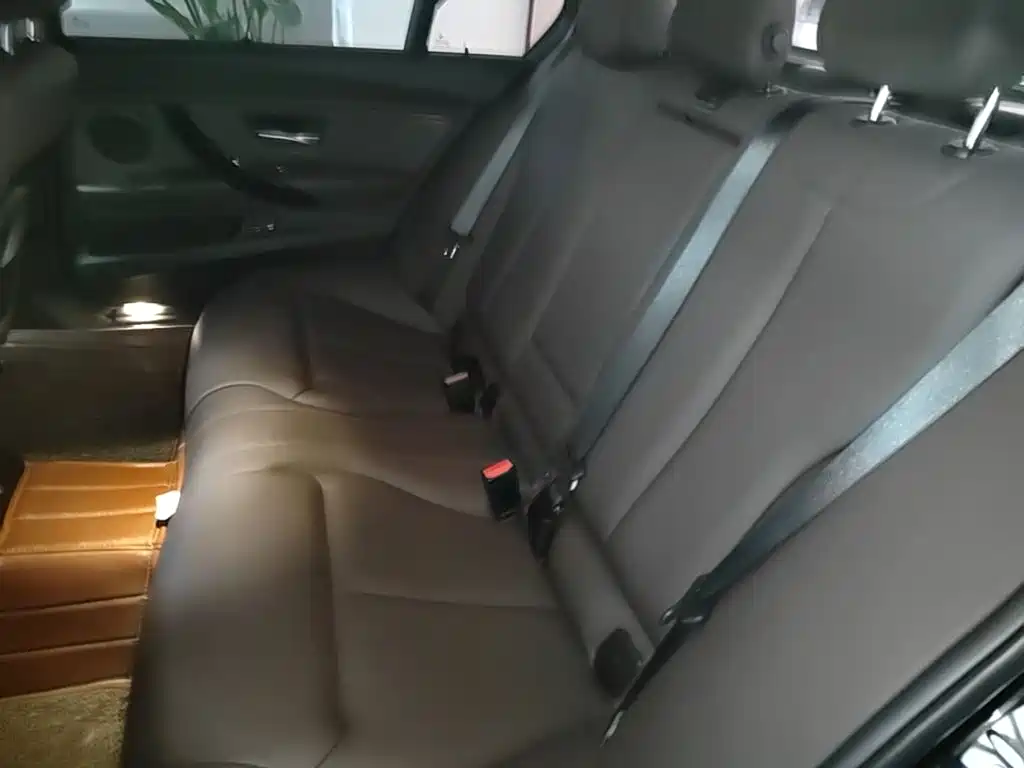 BMW 3 Series — фото 17