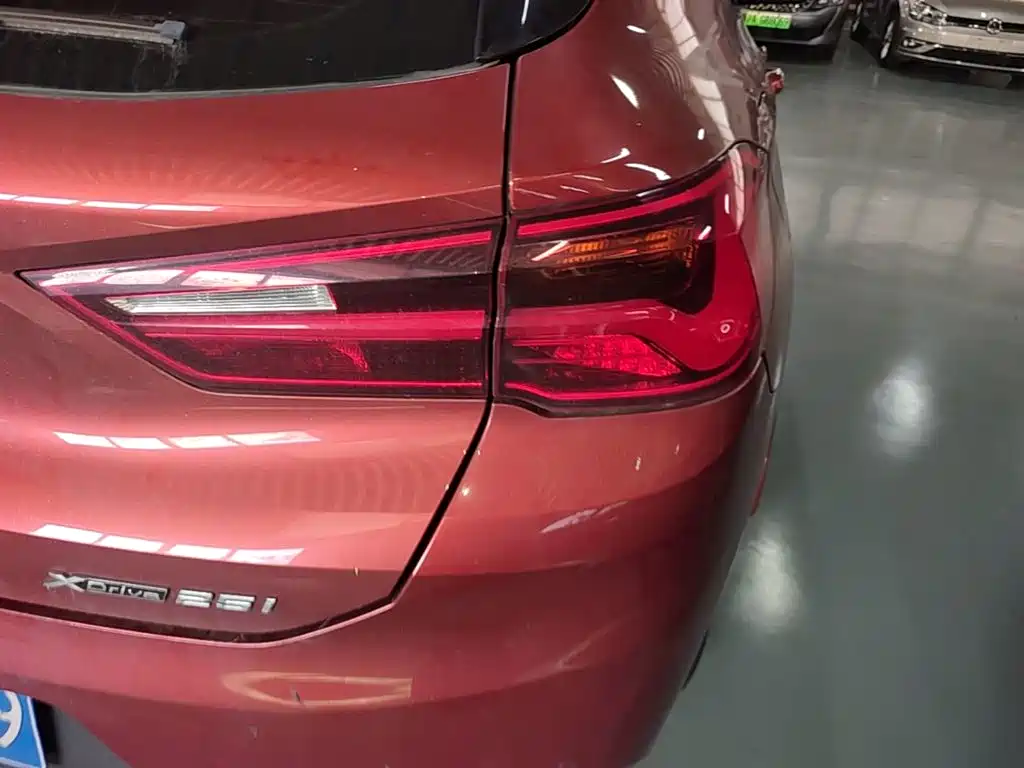 BMW X2 — фото 8