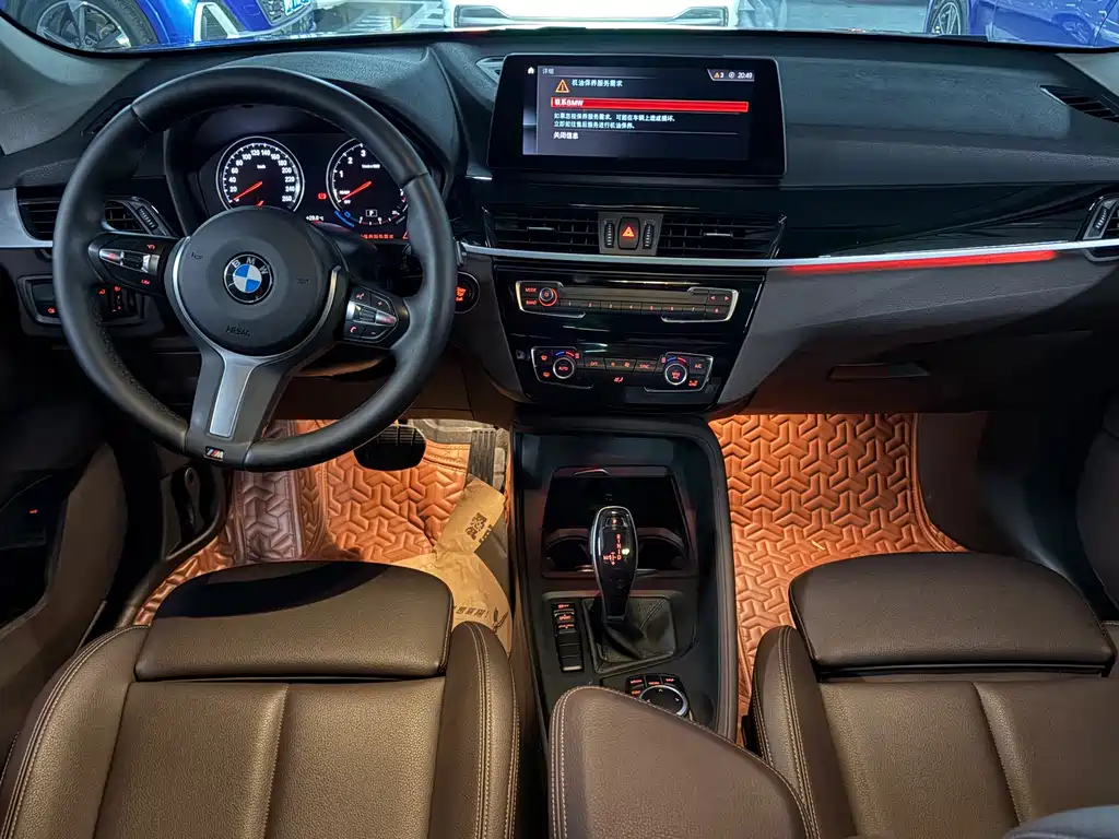 BMW X1 — фото 11