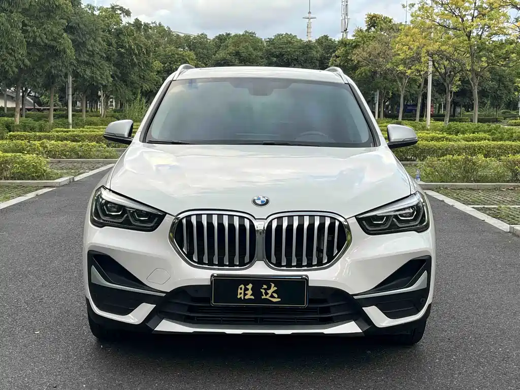 BMW X1 — фото 2