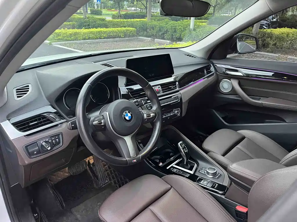 BMW X1 — фото 13