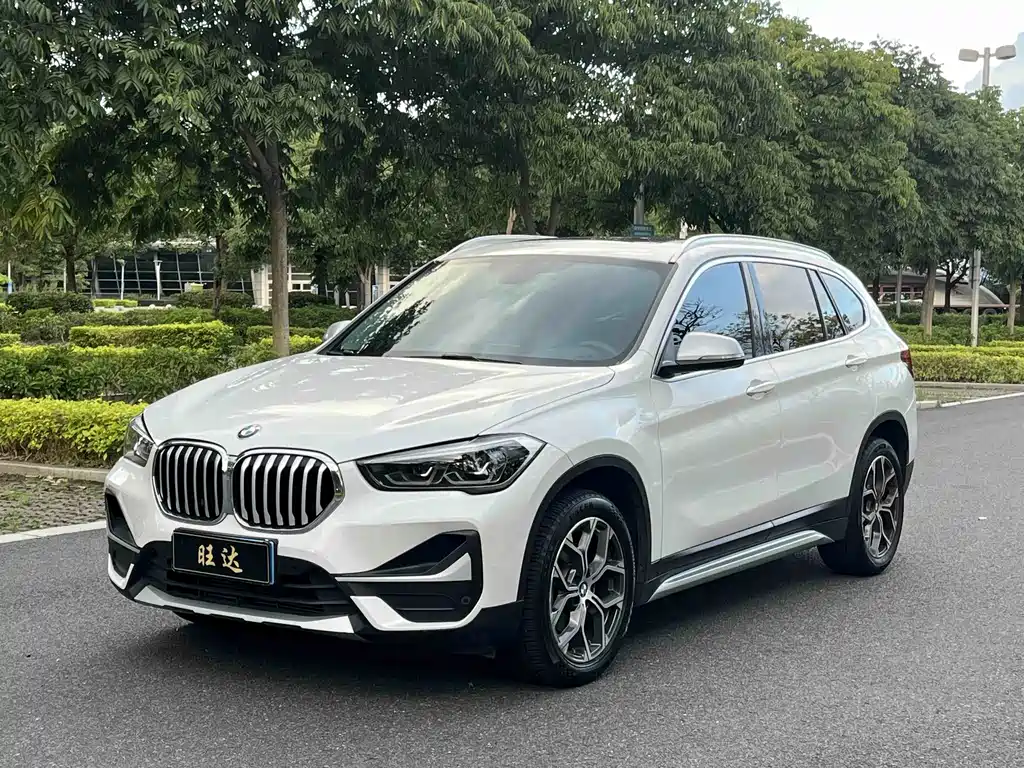 BMW X1 — фото 3