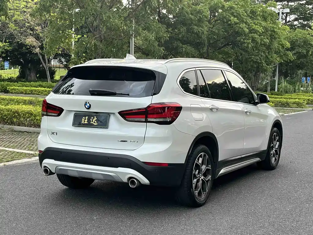 BMW X1 — фото 4