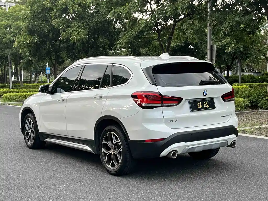 BMW X1 — фото 6