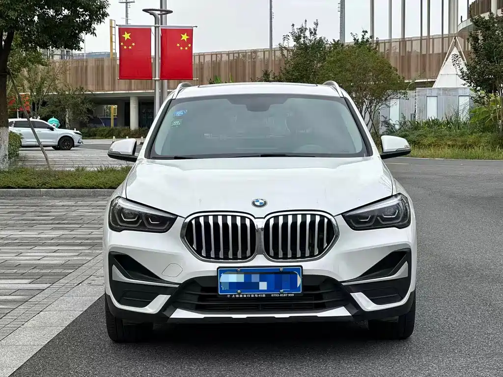 BMW X1 — фото 2