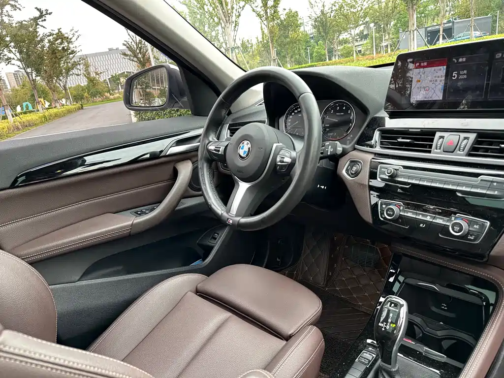 BMW X1 — фото 11