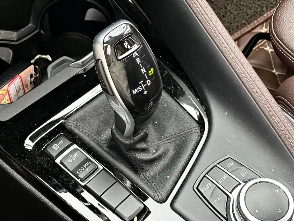 BMW X1 — фото 14