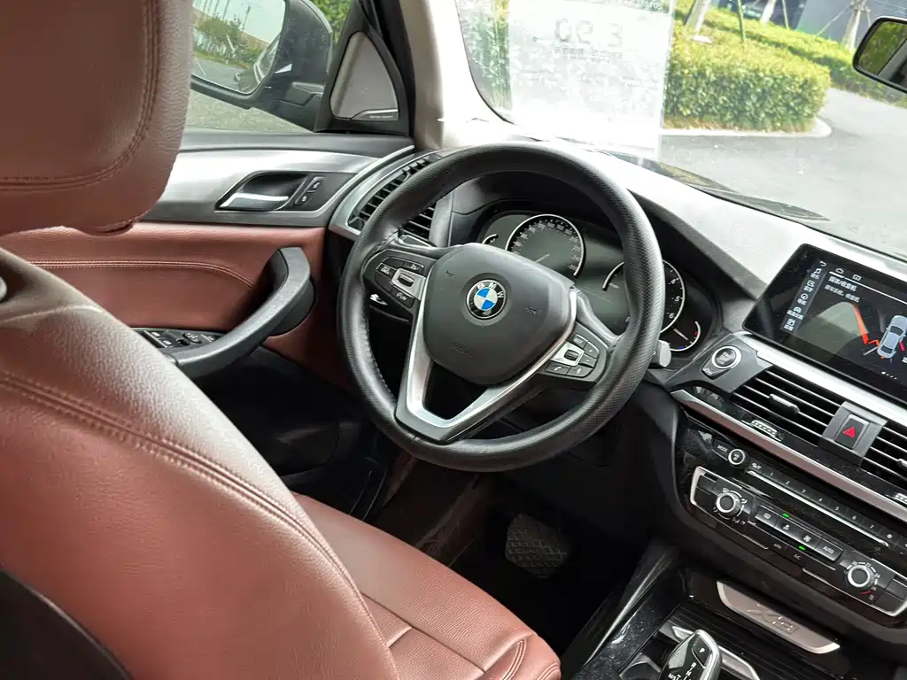 BMW X3 (Import) — фото 13