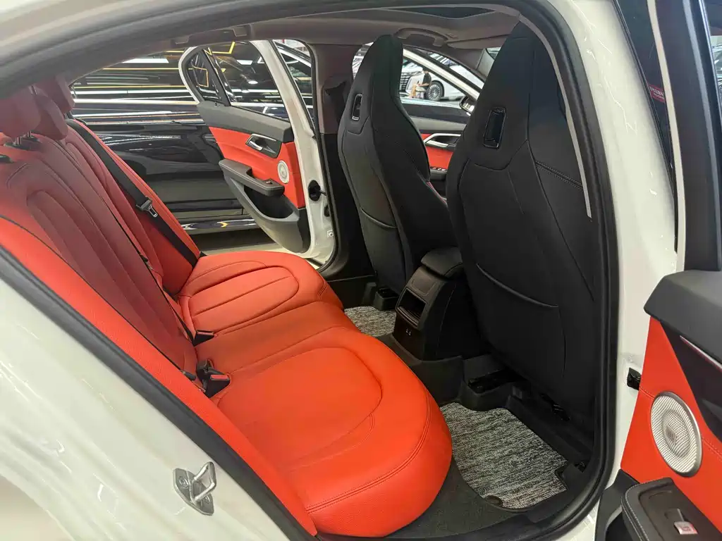 BMW 1 Series — фото 11