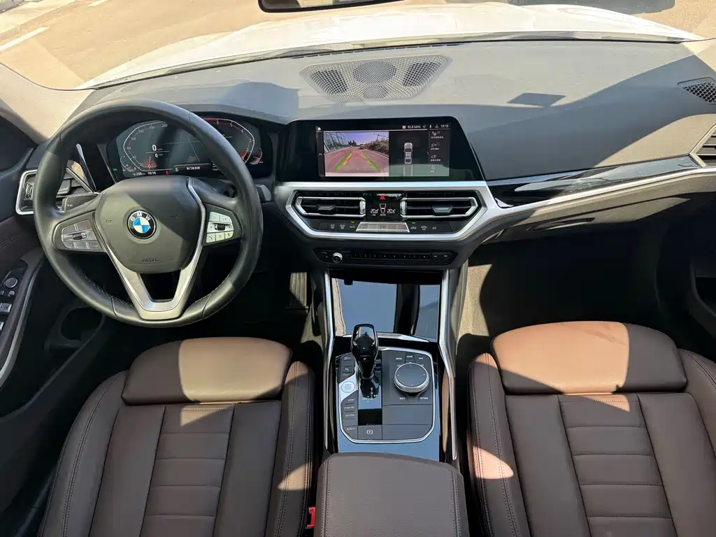 BMW 3 Series — фото 14